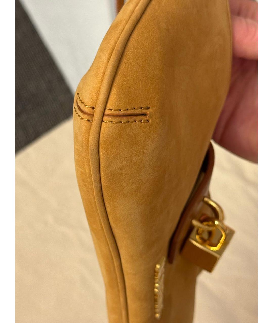 JACQUEMUS Оранжевая кожаная сумка с короткими ручками, фото 5