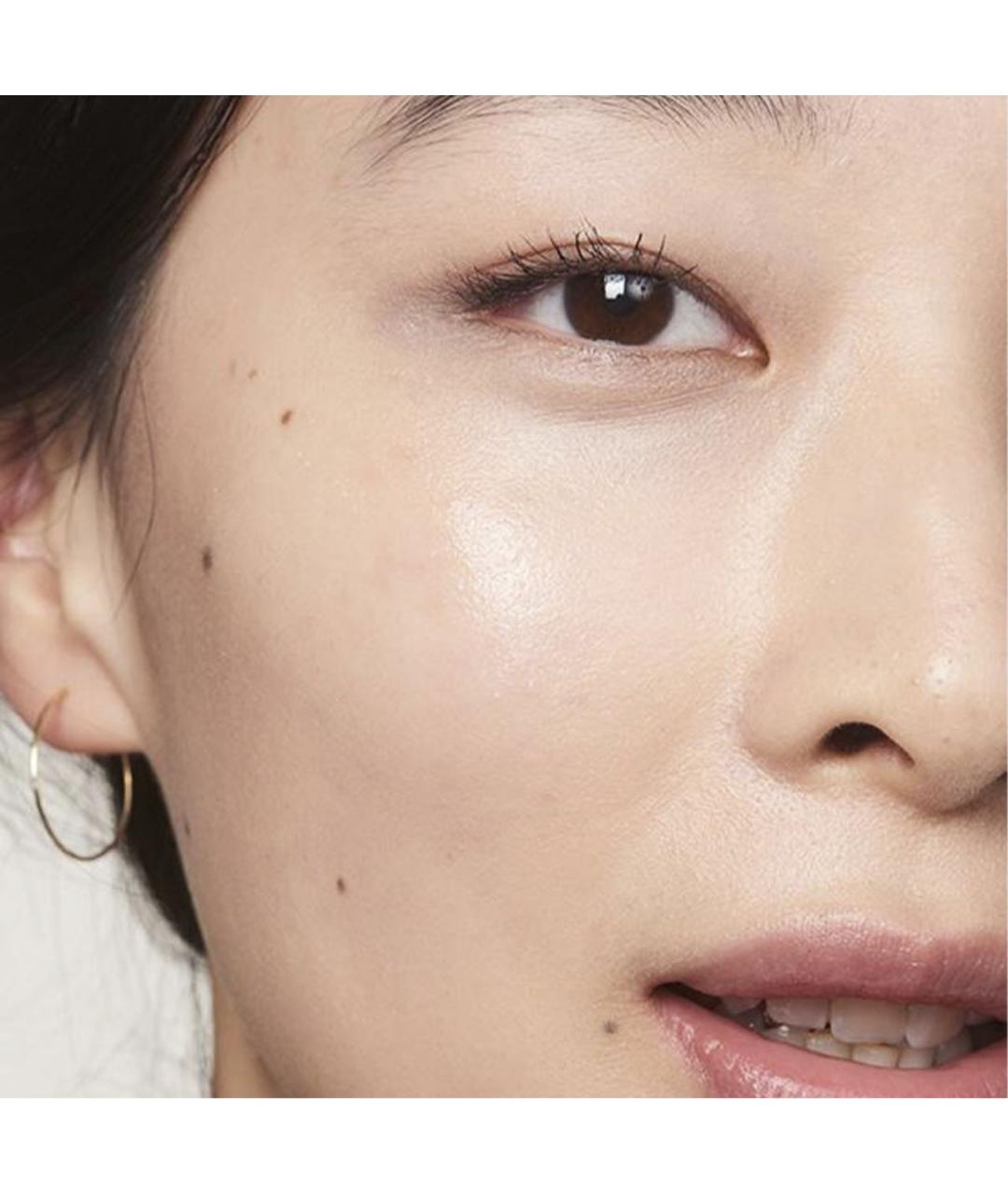GLOSSIER Тональное средство, фото 5