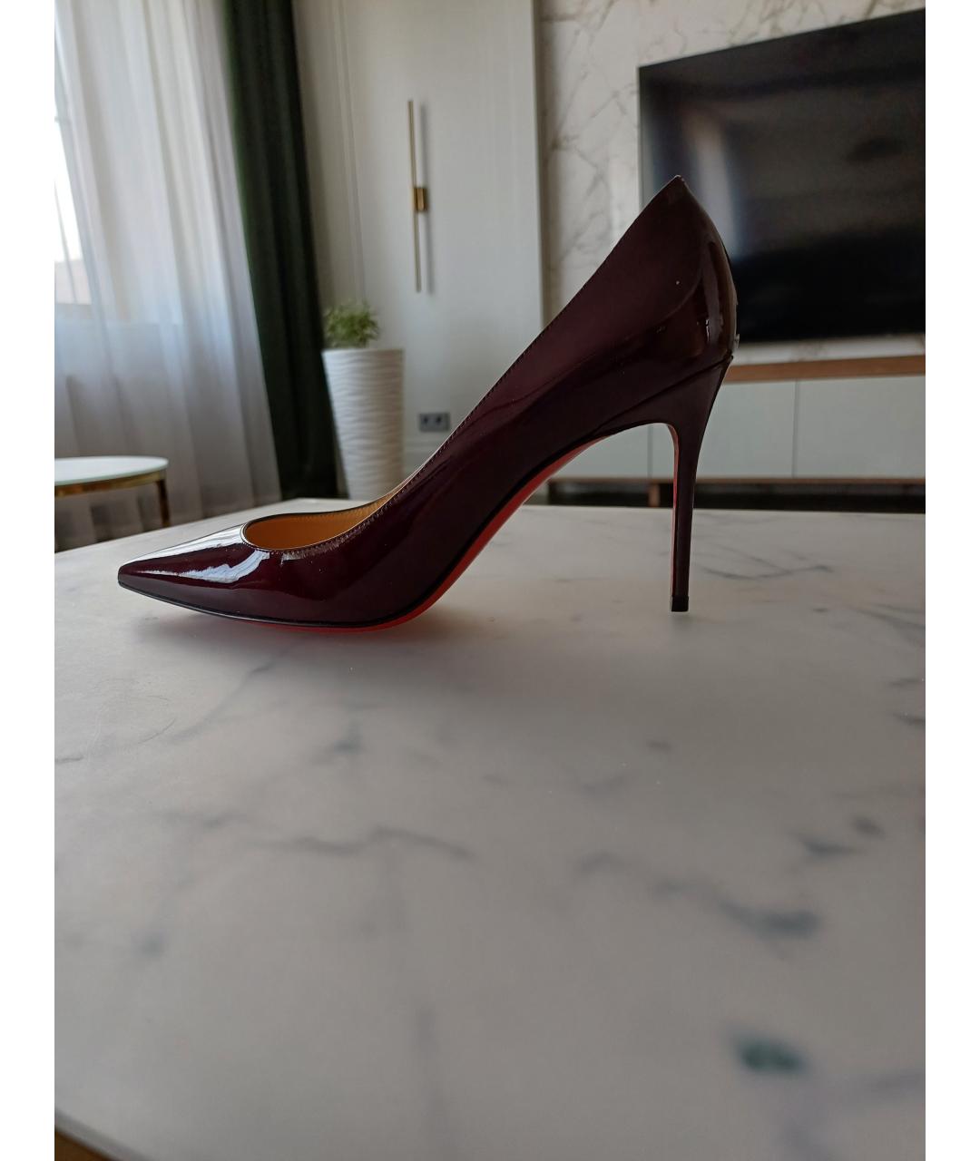 CHRISTIAN LOUBOUTIN Бордовые туфли из лакированной кожи, фото 4