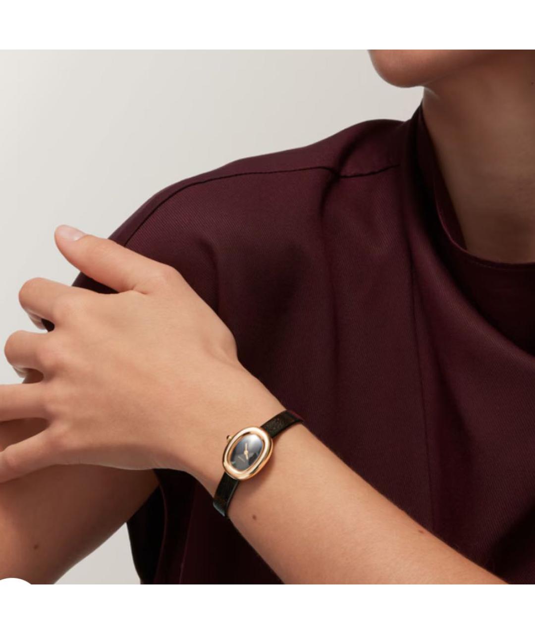 CARTIER Черные часы из желтого золота, фото 3