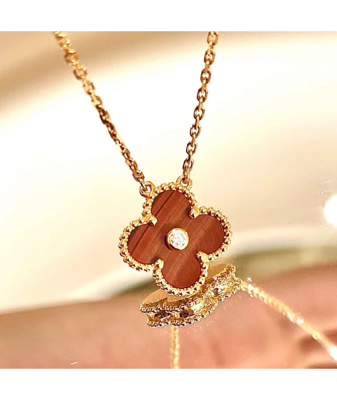 VAN CLEEF & ARPELS Красная подвеска, фото 2