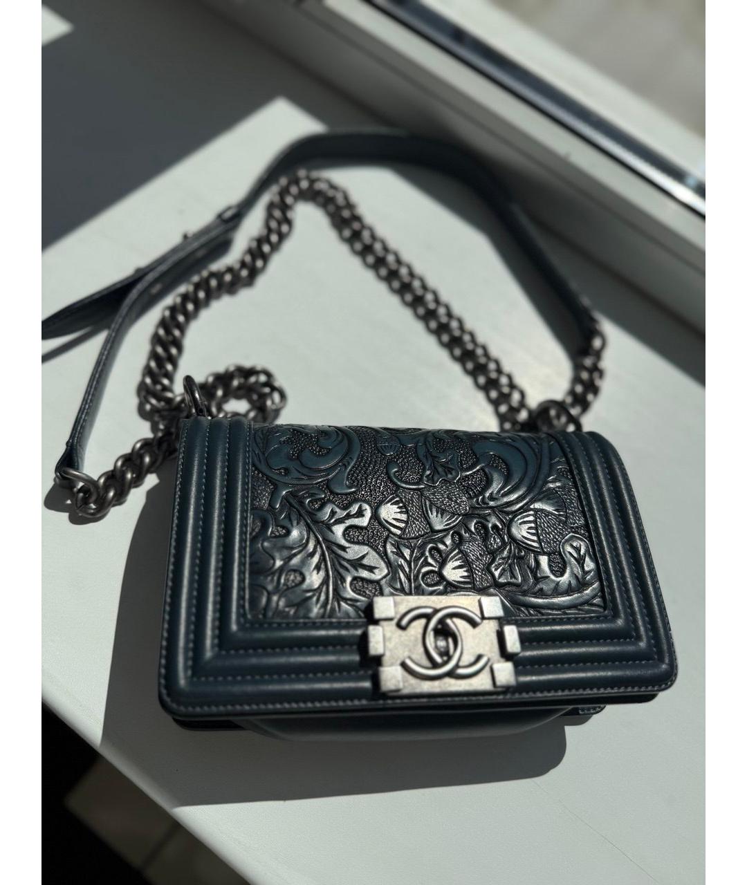 CHANEL Темно-синяя кожаная сумка через плечо, фото 5