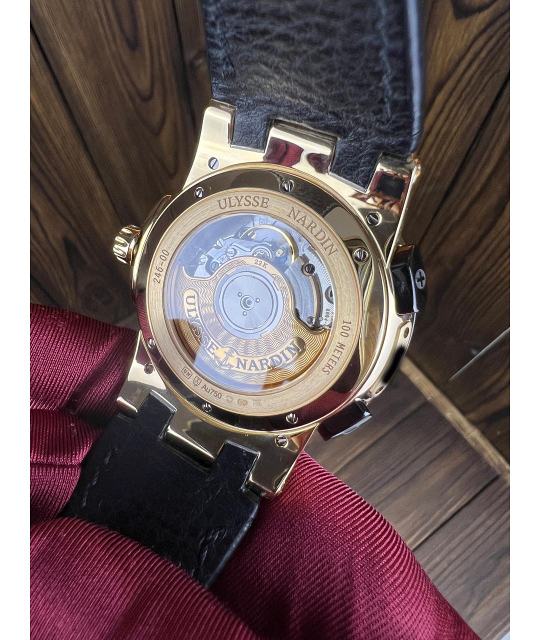Ulysse Nardin Черные часы из розового золота, фото 5