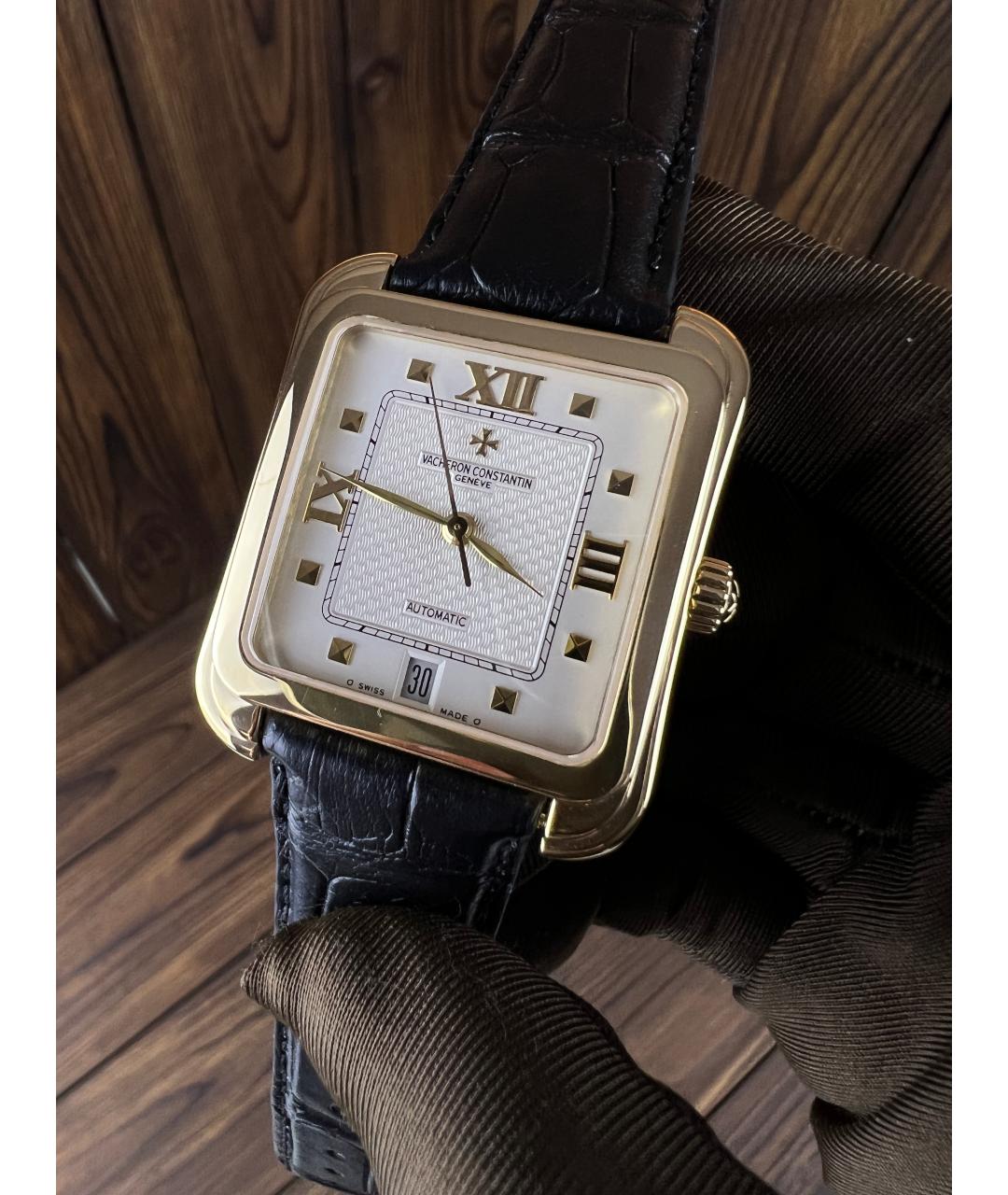 VACHERON CONSTANTIN Черные часы из желтого золота, фото 3