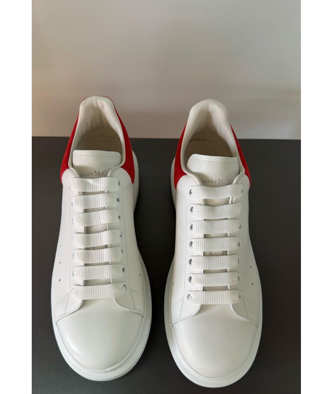 ALEXANDER MCQUEEN Белые кожаные низкие кроссовки / кеды, фото 3