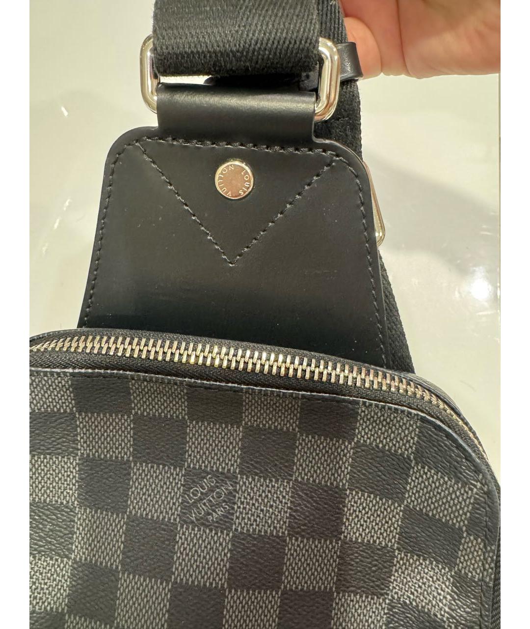 LOUIS VUITTON Антрацитовая кожаная сумка на плечо, фото 5