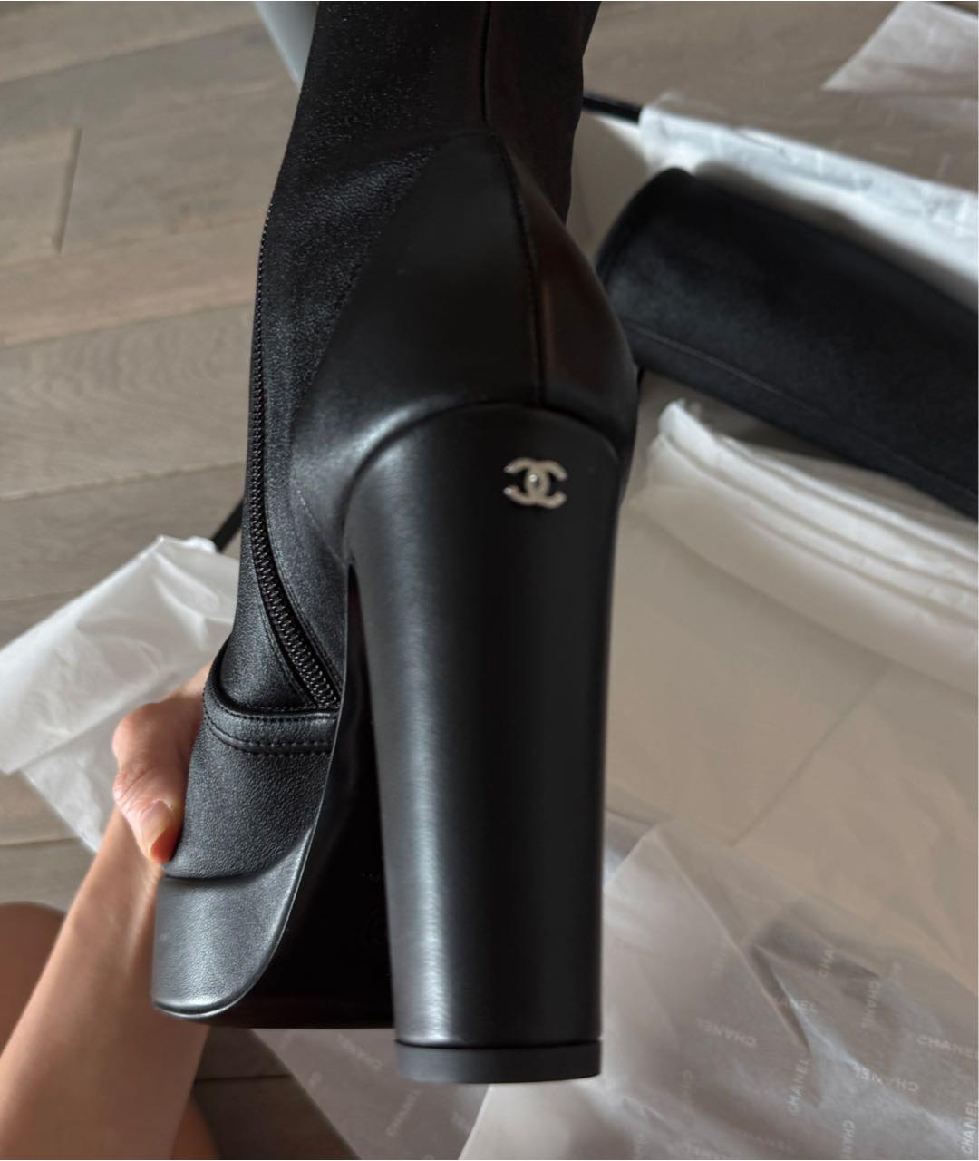 CHANEL Черные кожаные сапоги, фото 4