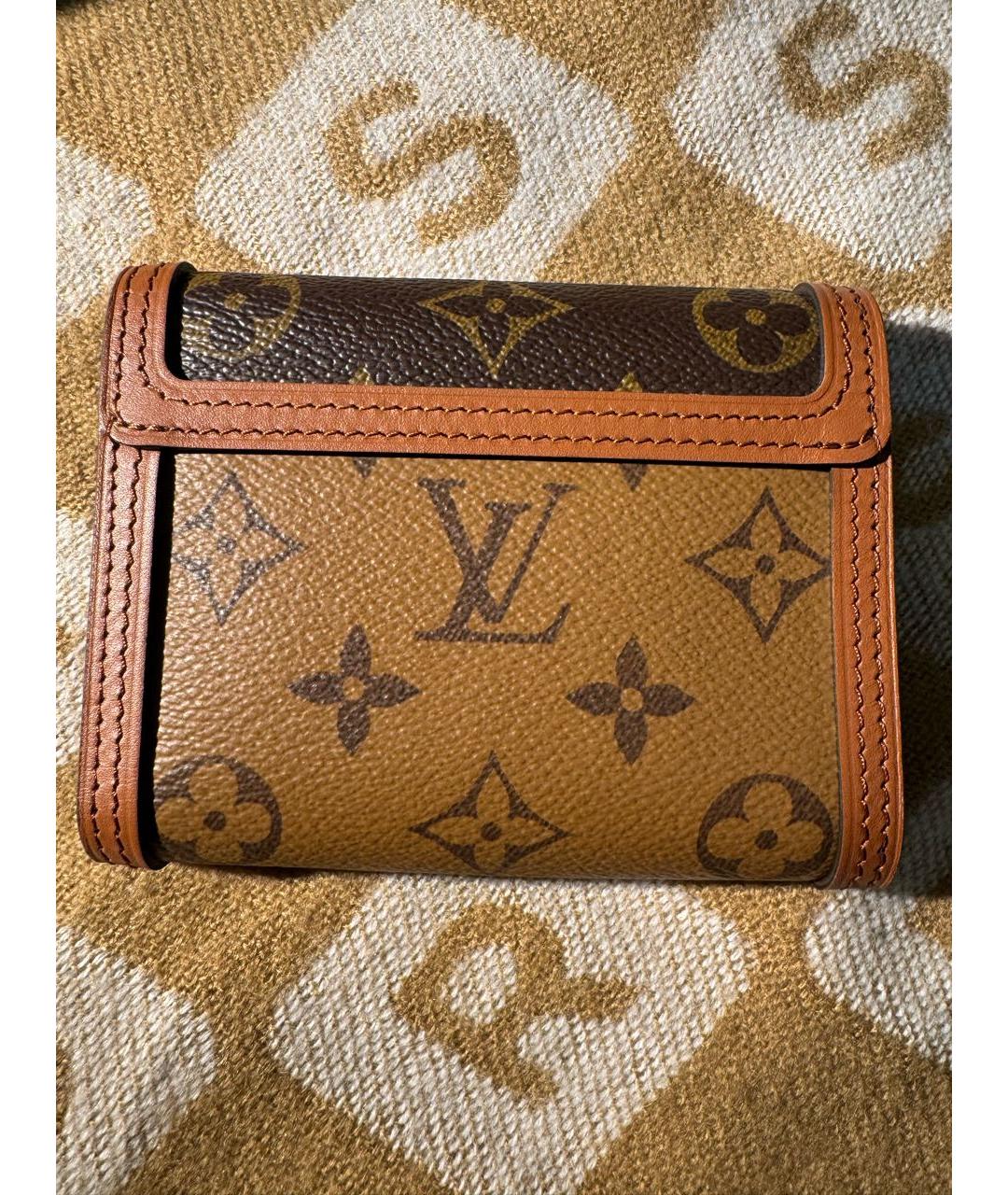 LOUIS VUITTON Коричневый кожаный кошелек, фото 2
