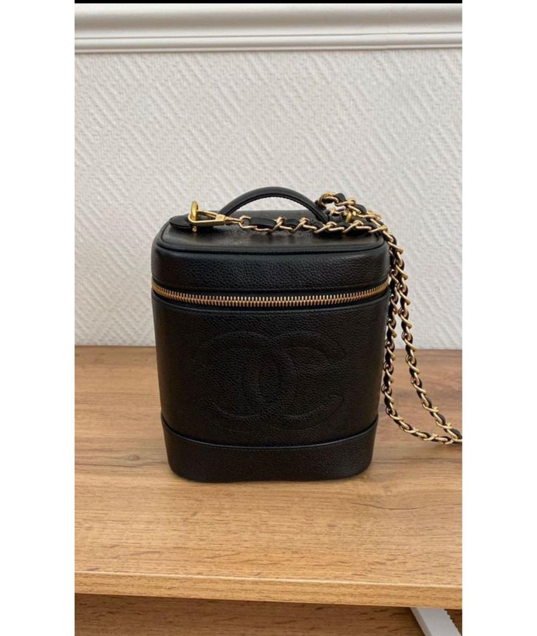 CHANEL Черная кожаная сумка с короткими ручками, фото 5