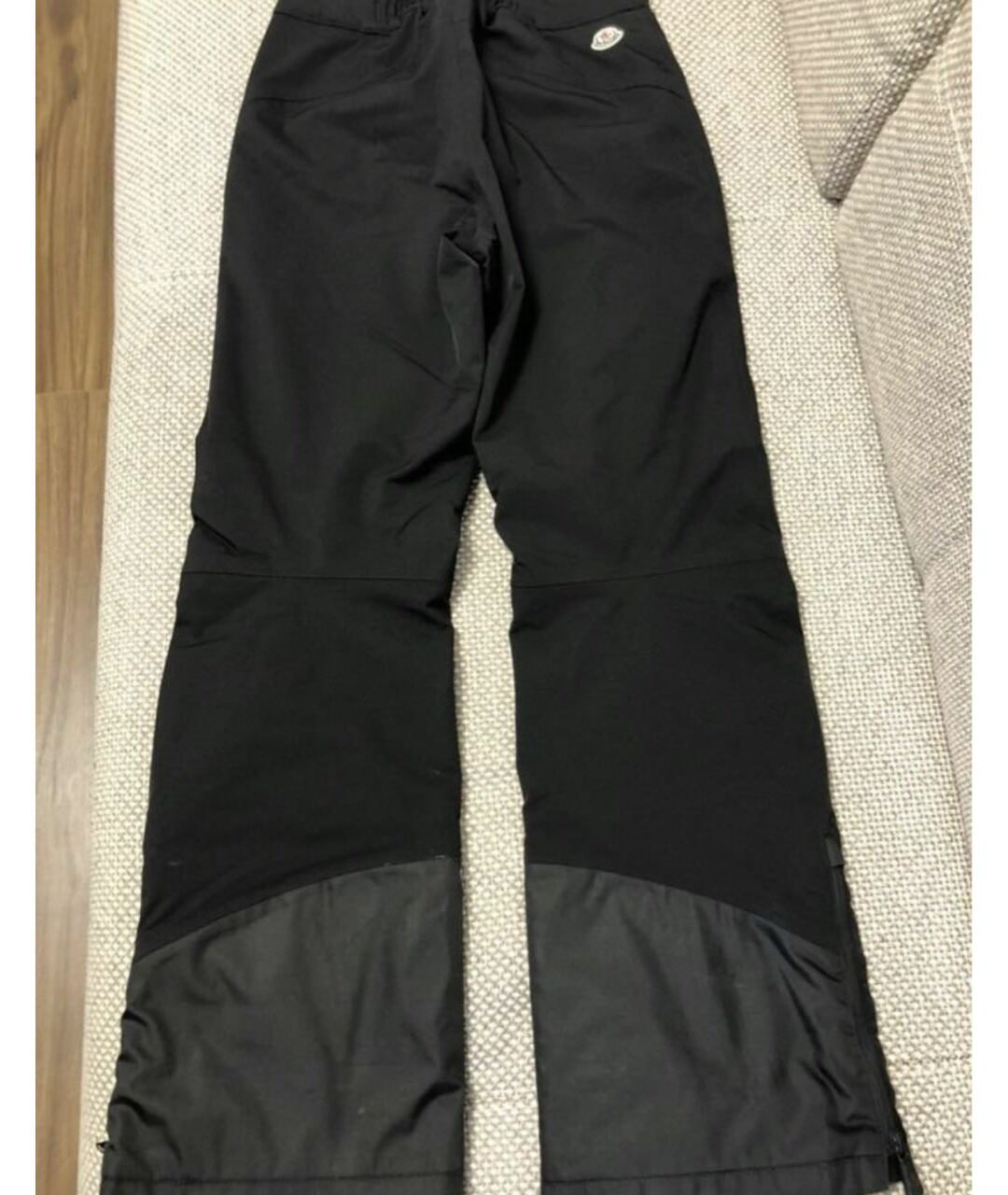 MONCLER Черные полиэстеровые брюки широкие, фото 2