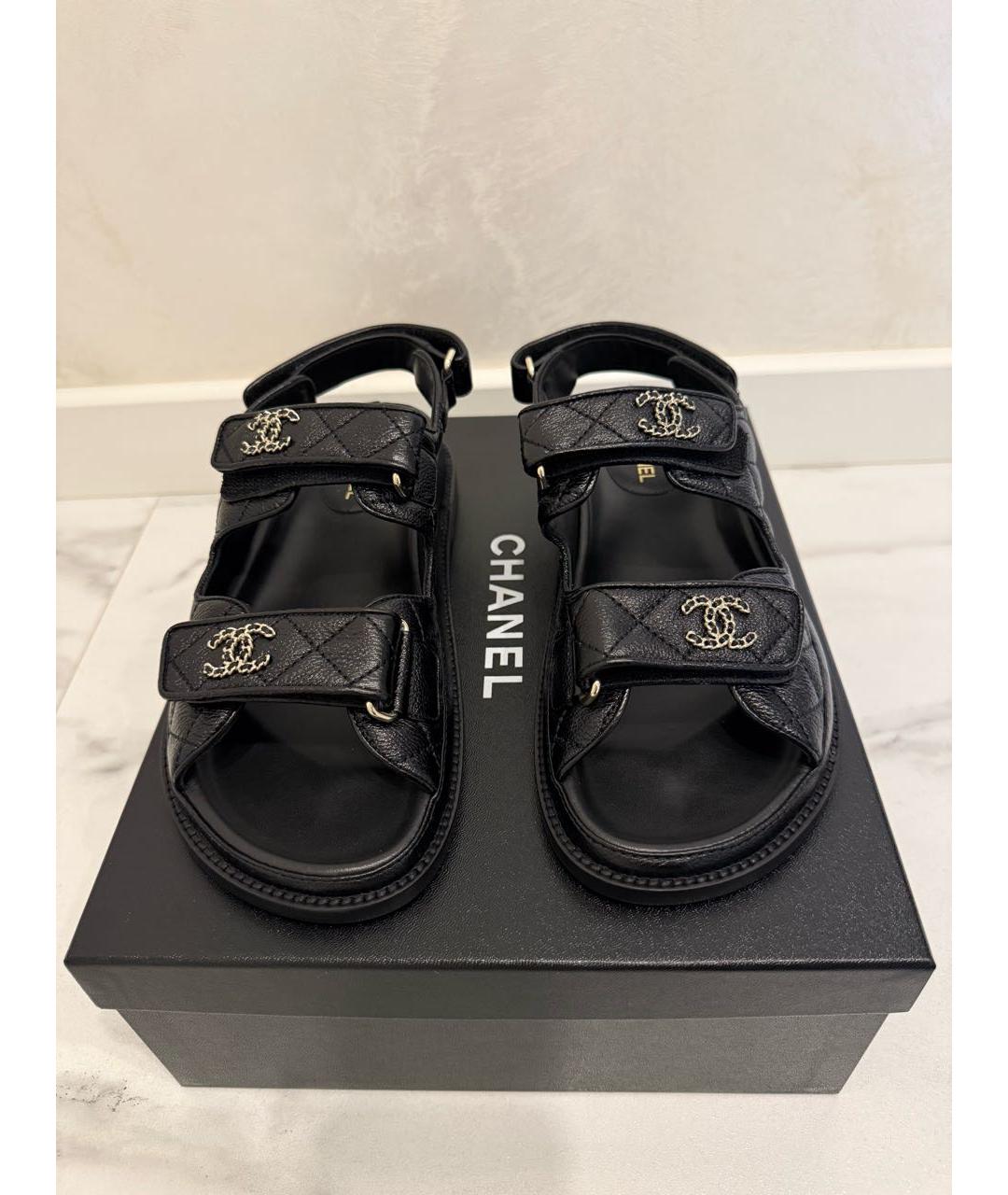 CHANEL Черные кожаные сандалии, фото 3