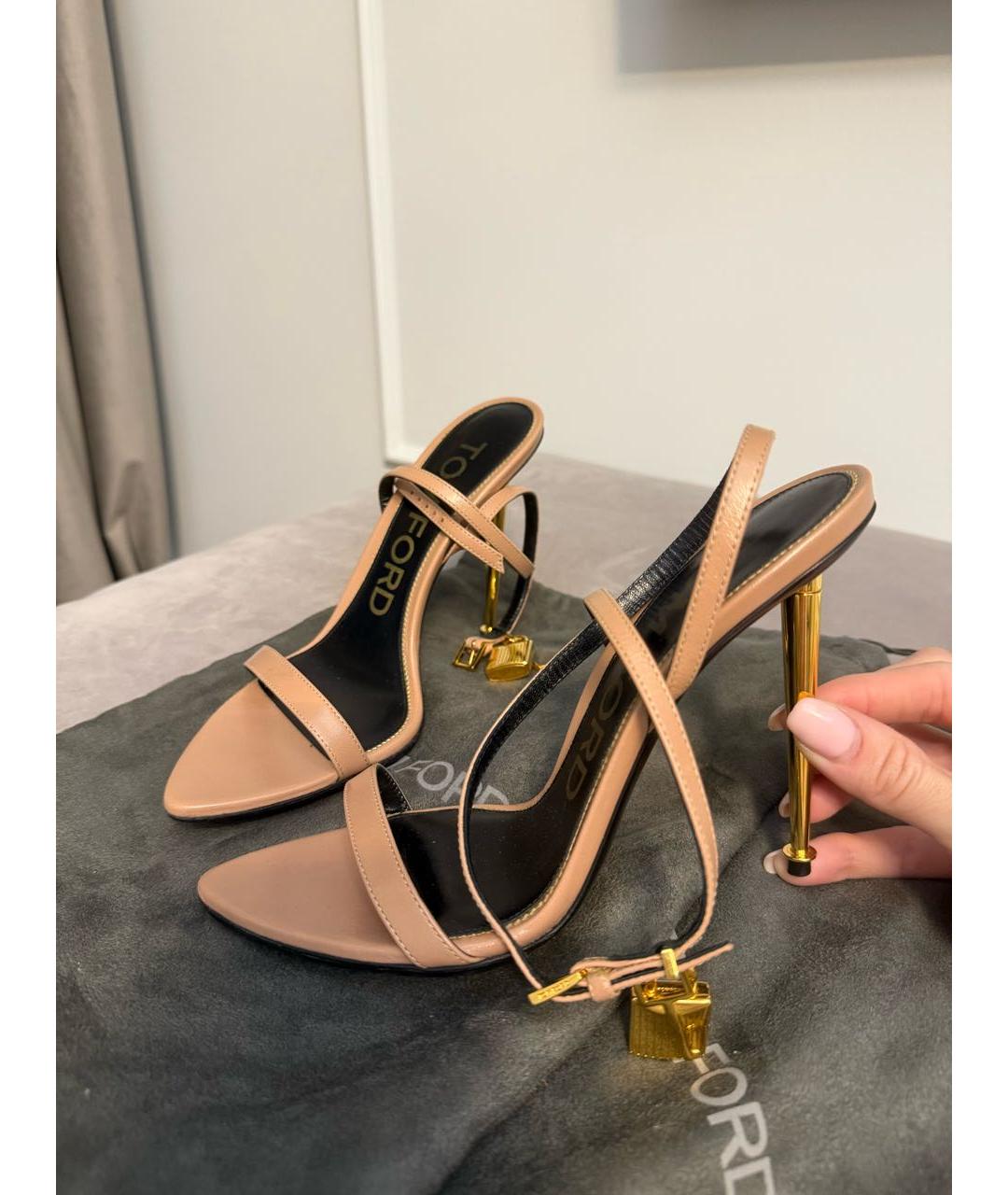 TOM FORD Бежевые кожаные босоножки, фото 2