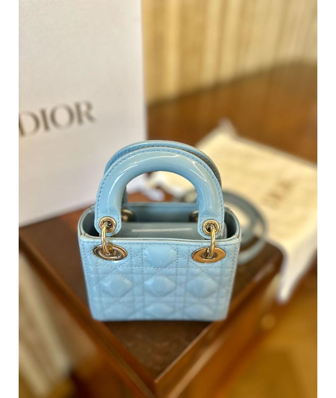 CHRISTIAN DIOR Голубая сумка с короткими ручками из лакированной кожи, фото 7
