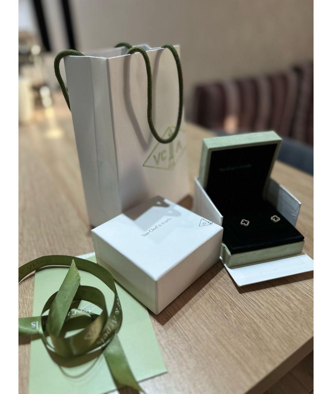 VAN CLEEF & ARPELS Черные серьги из желтого золота, фото 5