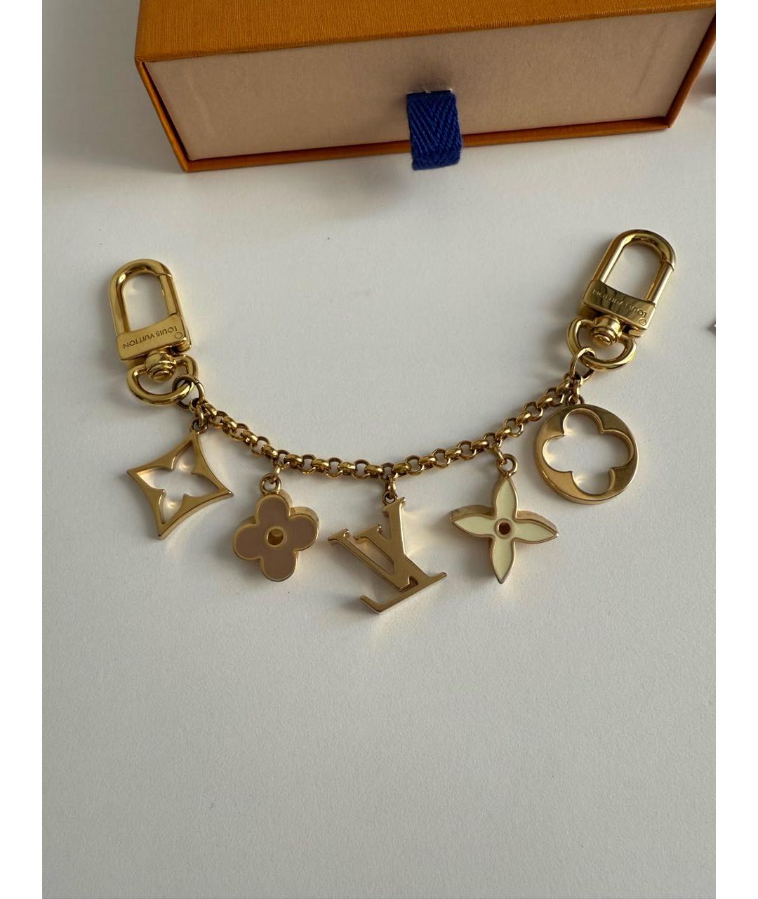 LOUIS VUITTON Золотой брелок, фото 3