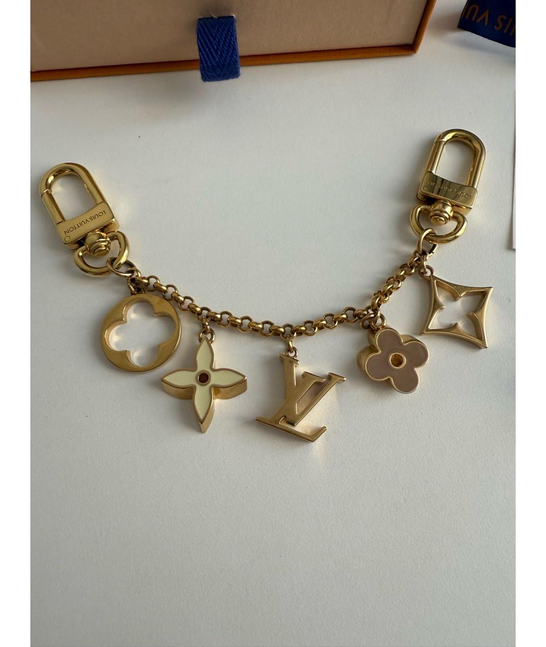 LOUIS VUITTON Золотой брелок, фото 5