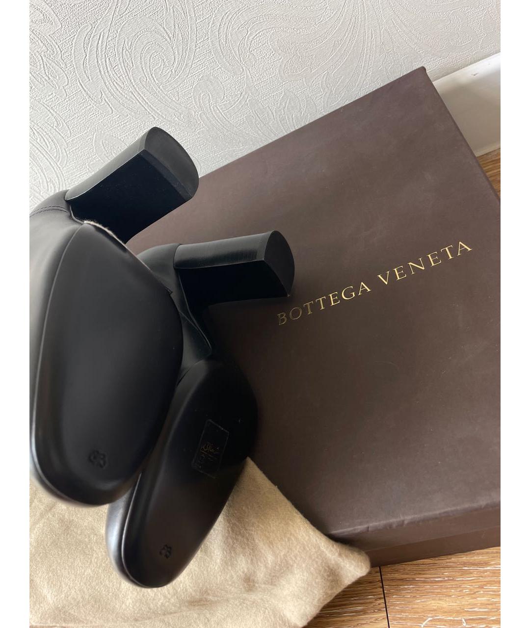 BOTTEGA VENETA Черные кожаные сапоги, фото 5