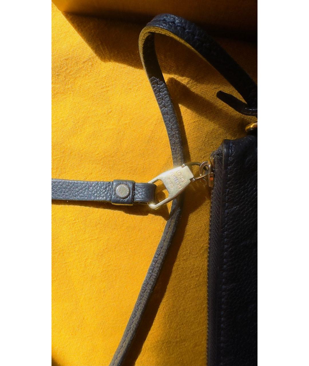 LOUIS VUITTON Черная кожаная сумка с короткими ручками, фото 6