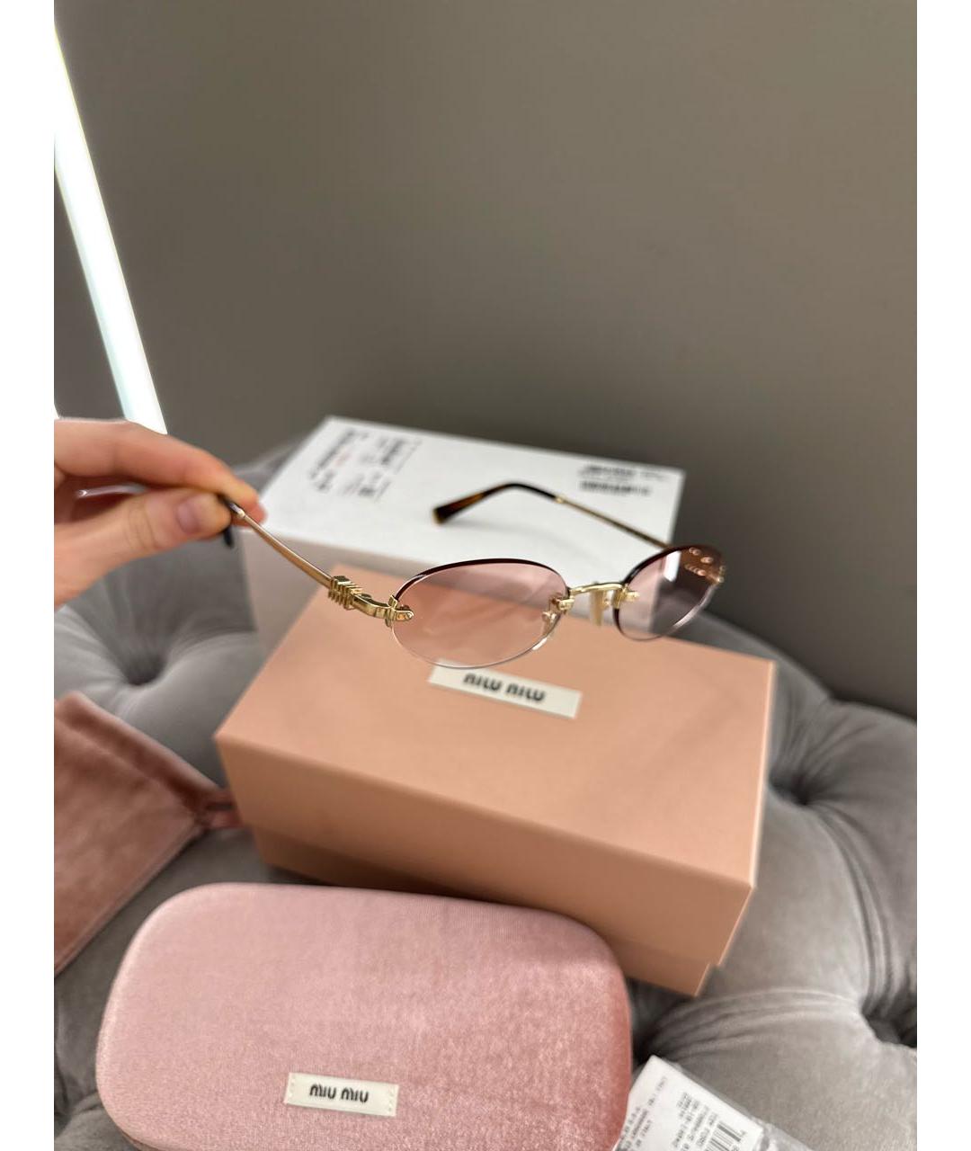 MIU MIU Розовые металлические солнцезащитные очки, фото 2