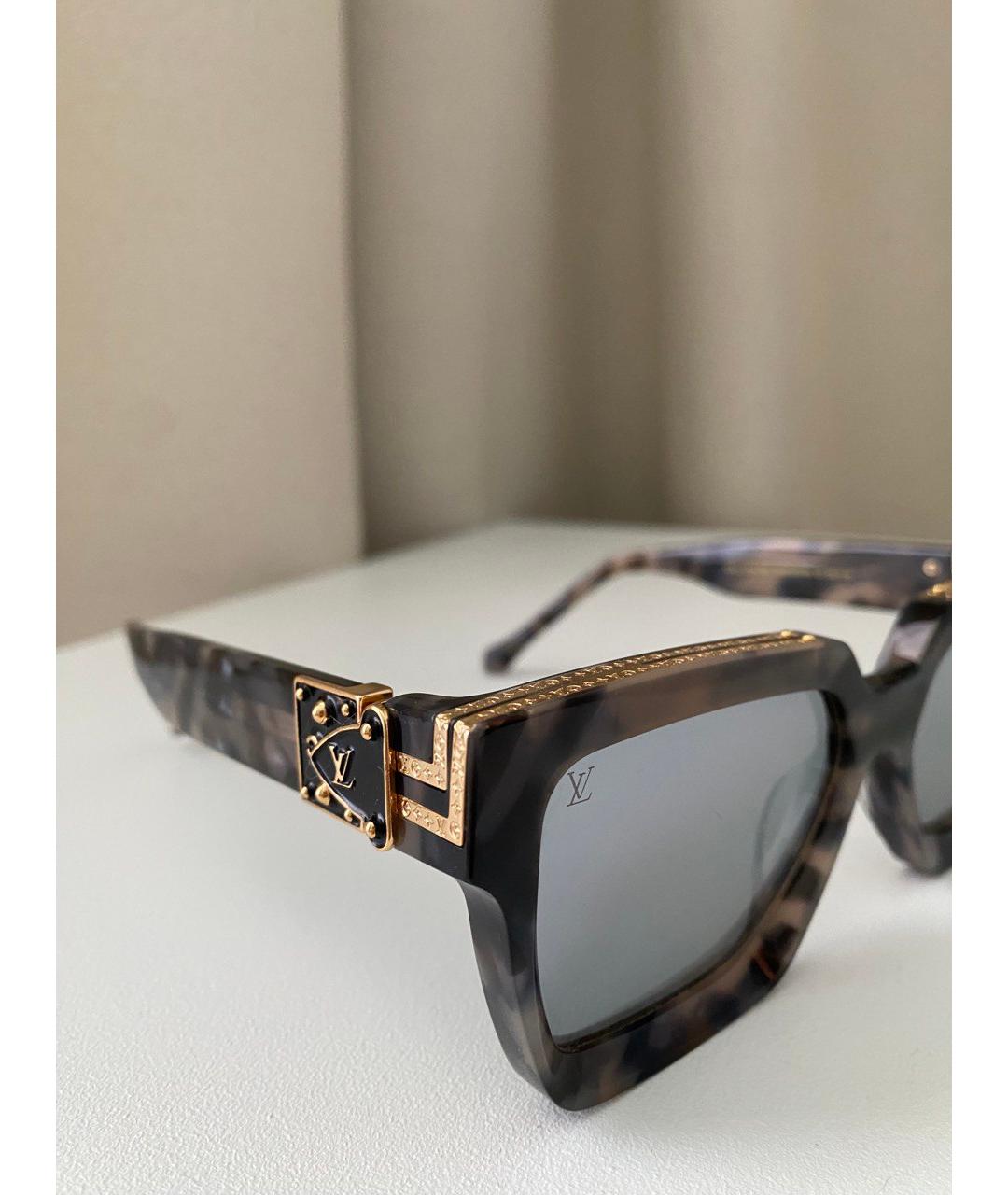 LOUIS VUITTON Черные пластиковые солнцезащитные очки, фото 3