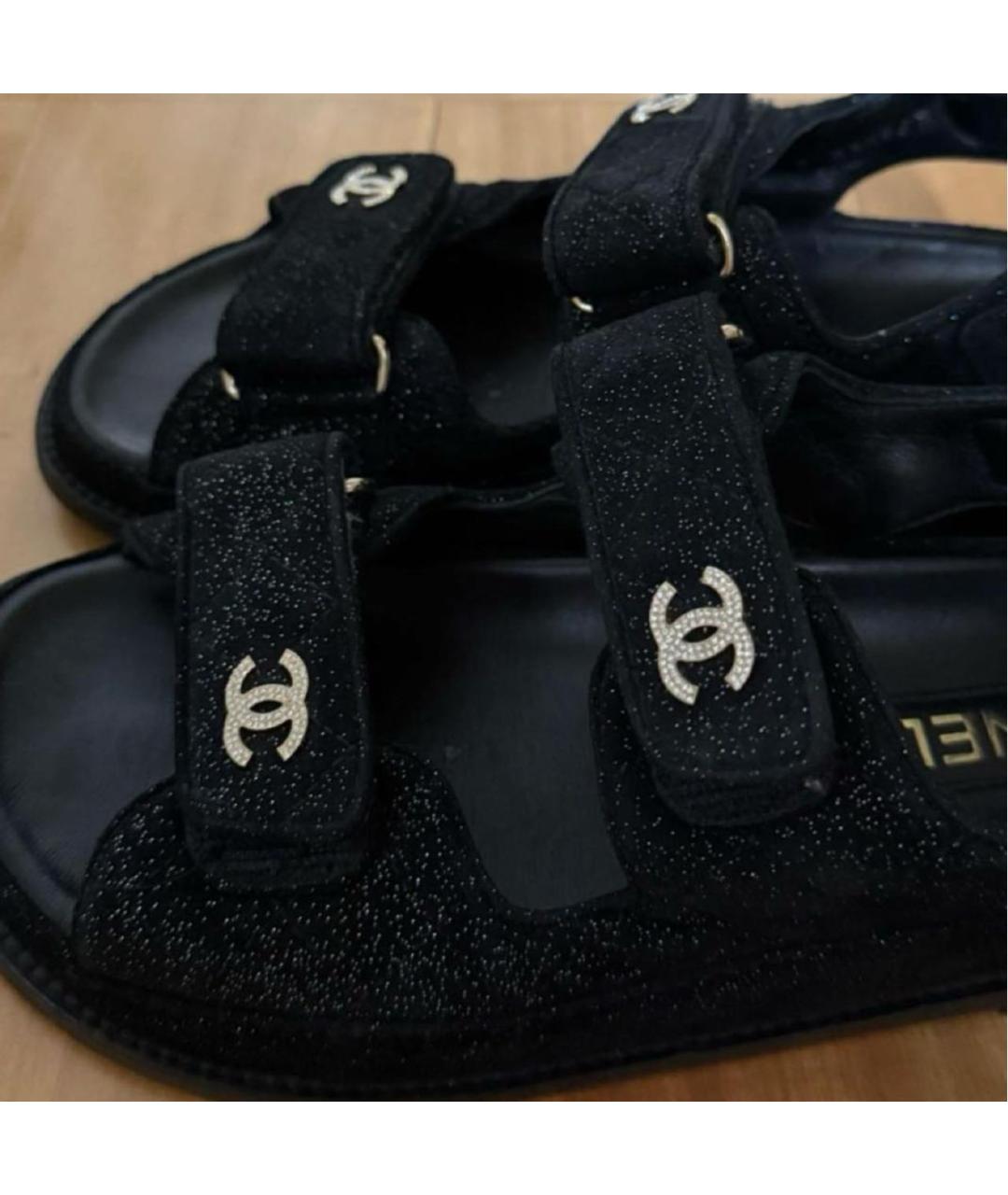 CHANEL Черные кожаные сандалии, фото 2