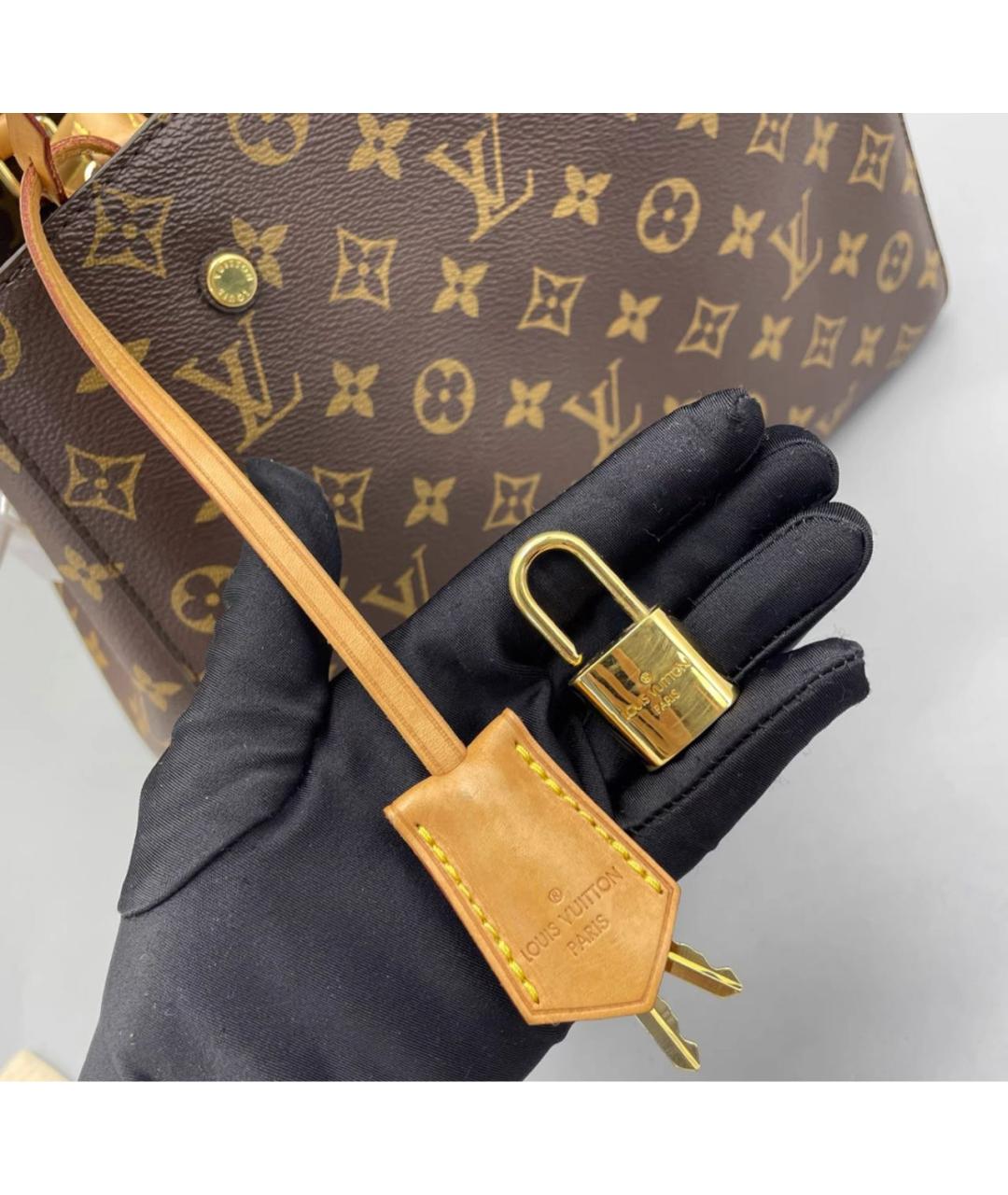 LOUIS VUITTON Коричневая кожаная сумка с короткими ручками, фото 4