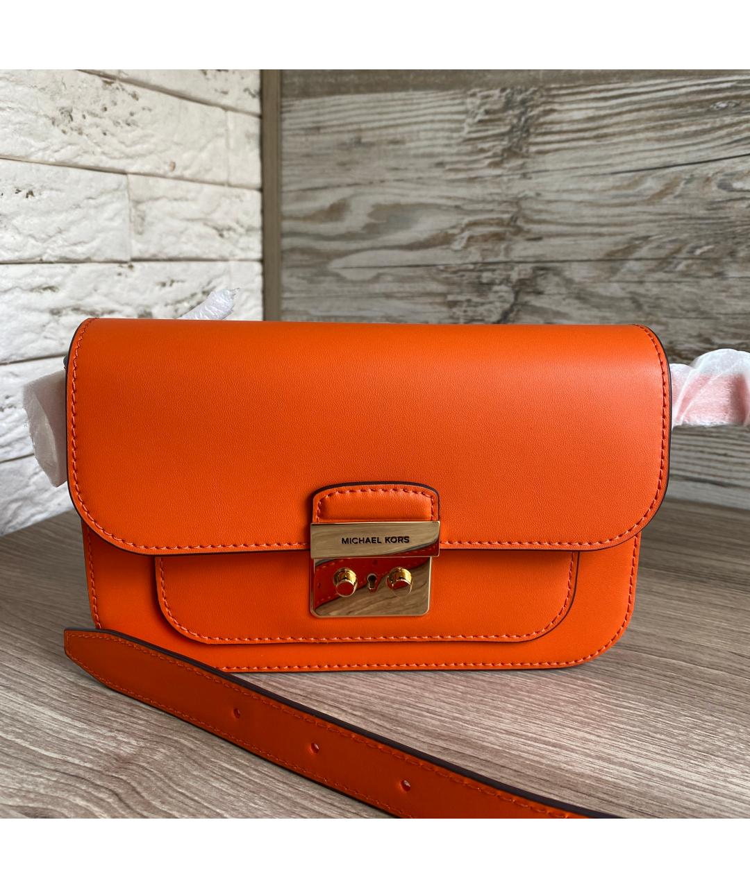 MICHAEL KORS Оранжевая кожаная поясная сумка, фото 10