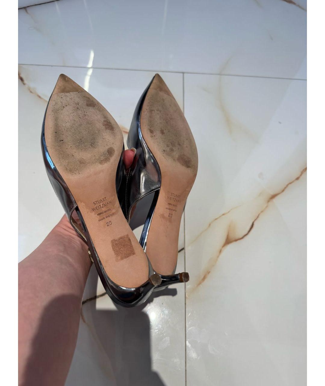 STUART WEITZMAN Серебряные кожаные лодочки на низком каблуке, фото 5