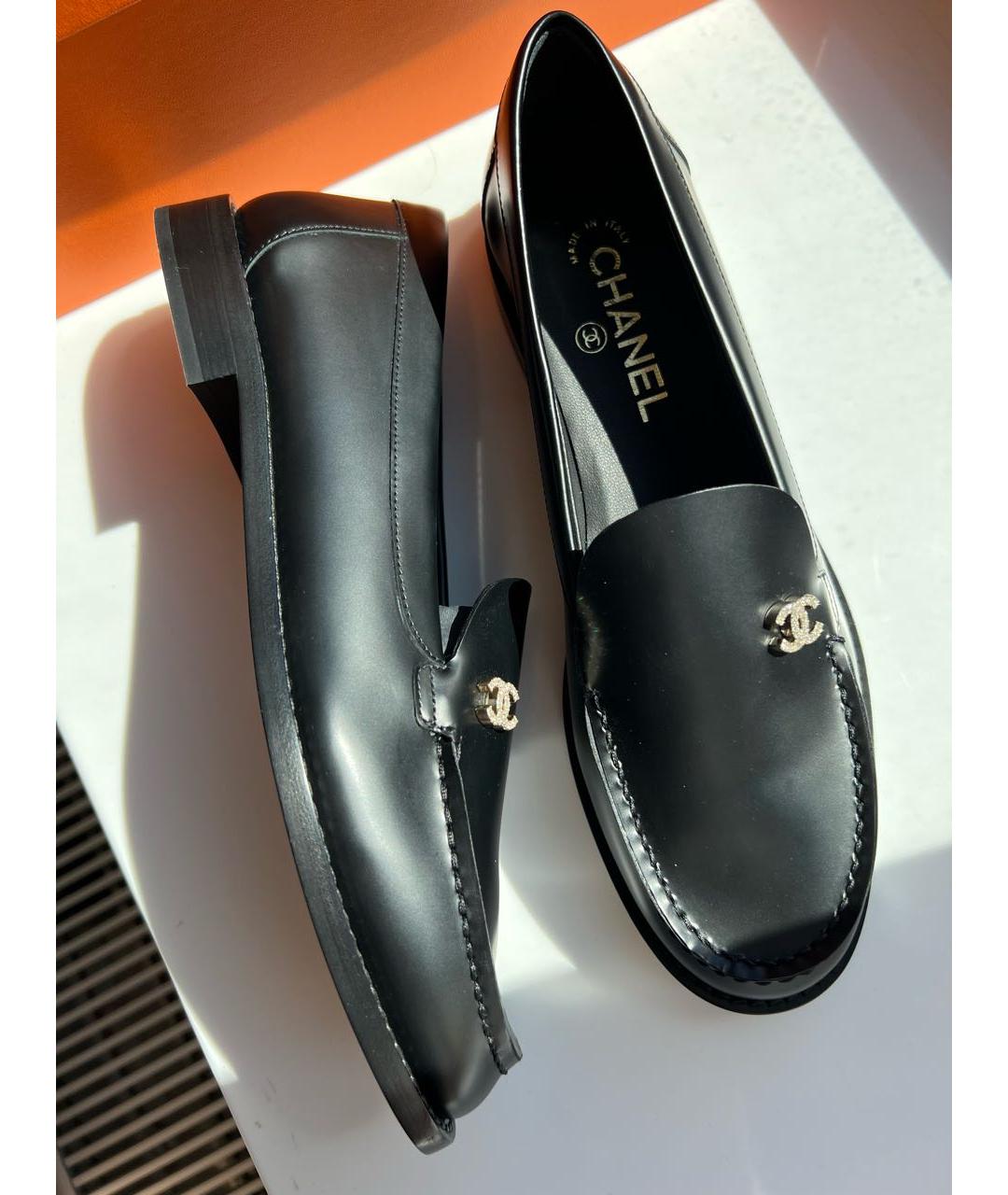 CHANEL Черные кожаные лоферы, фото 2