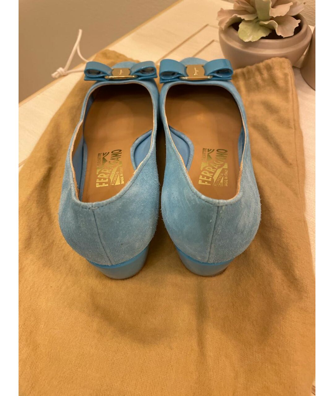 SALVATORE FERRAGAMO Голубые замшевые туфли, фото 3
