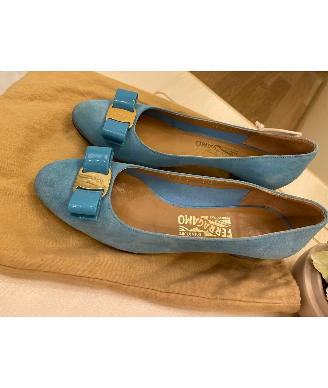 SALVATORE FERRAGAMO Голубые замшевые туфли, фото 7