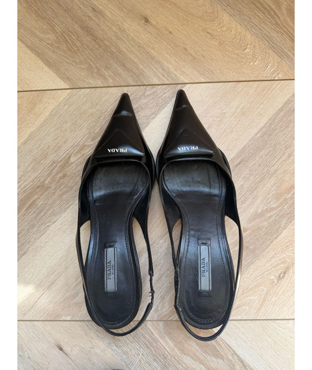 PRADA Черные кожаные лодочки на низком каблуке, фото 2