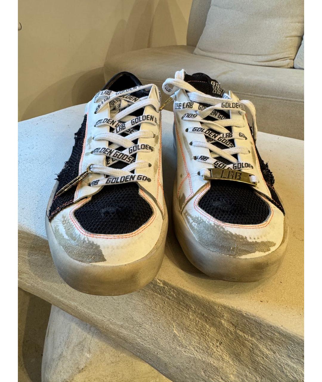 GOLDEN GOOSE DELUXE BRAND Белые кожаные низкие кроссовки / кеды, фото 2