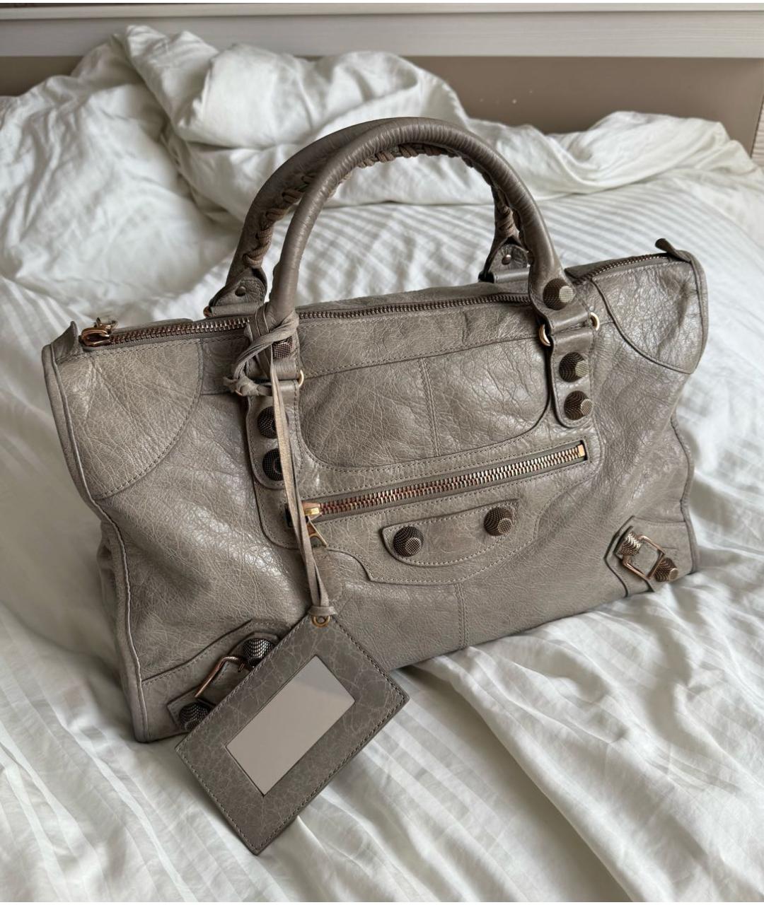 BALENCIAGA Бежевая кожаная сумка с короткими ручками, фото 9
