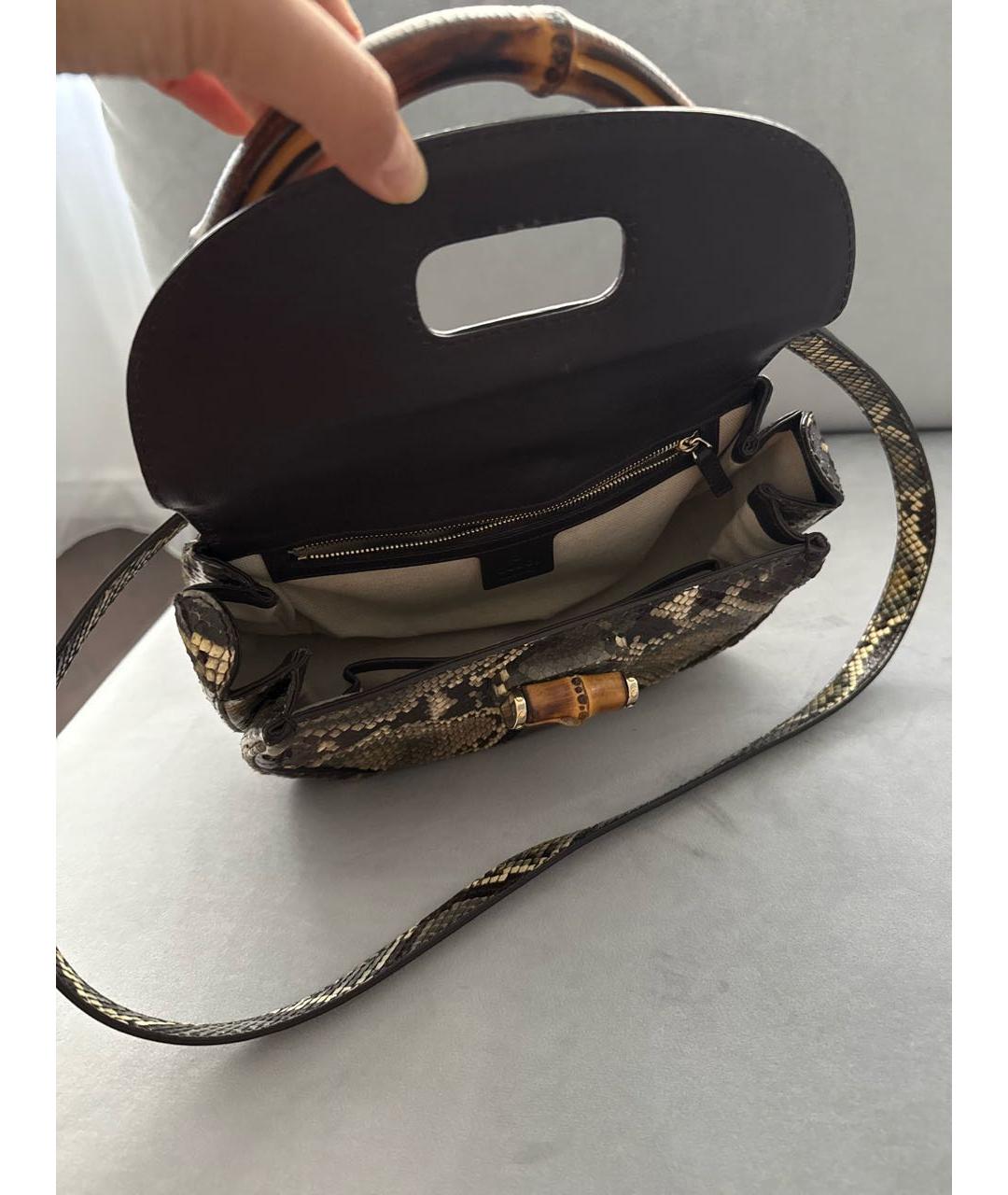 GUCCI Коричневая сумка с короткими ручками из экзотической кожи, фото 4