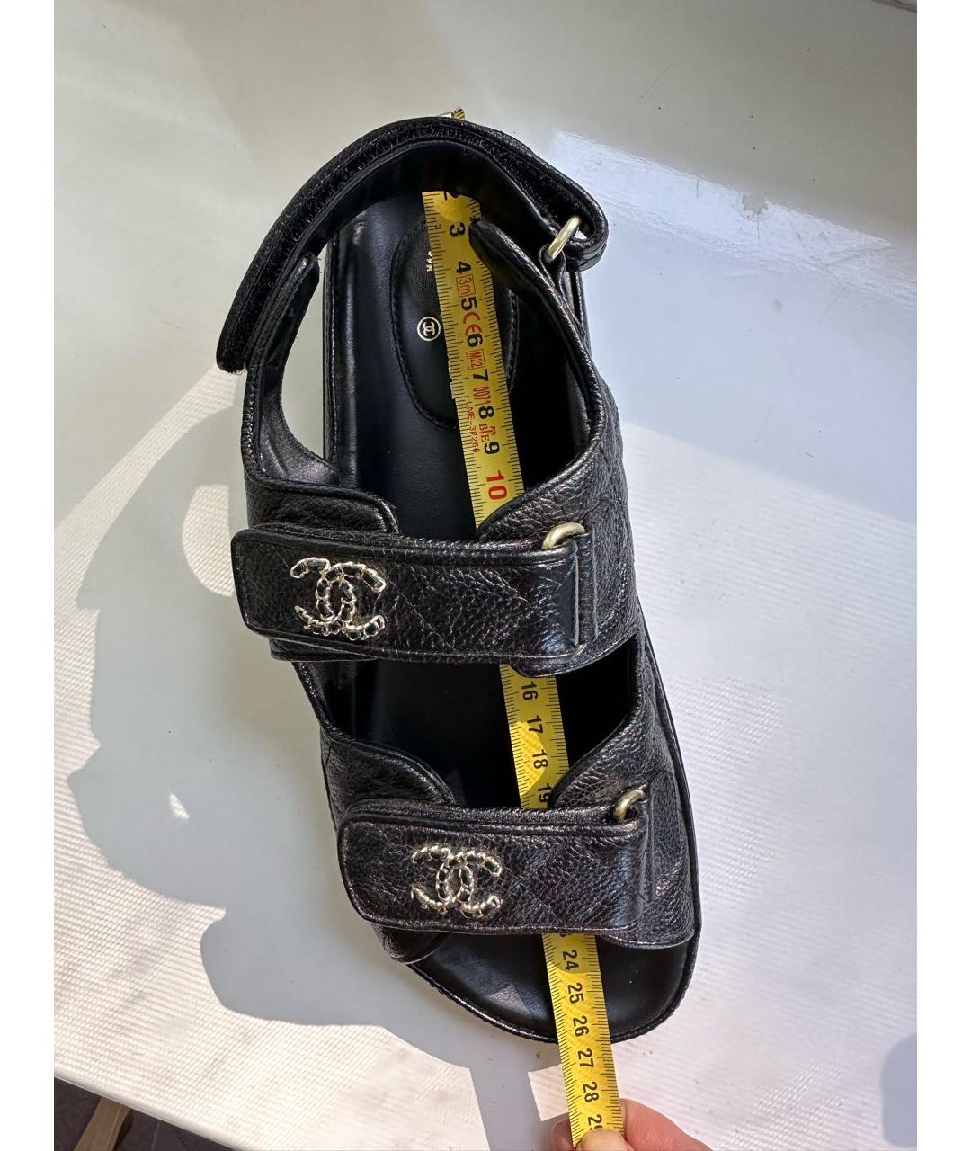 CHANEL Черные кожаные сандалии, фото 5