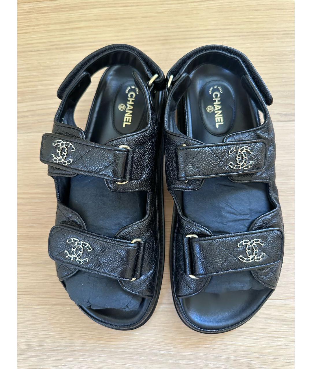 CHANEL Черные кожаные сандалии, фото 2