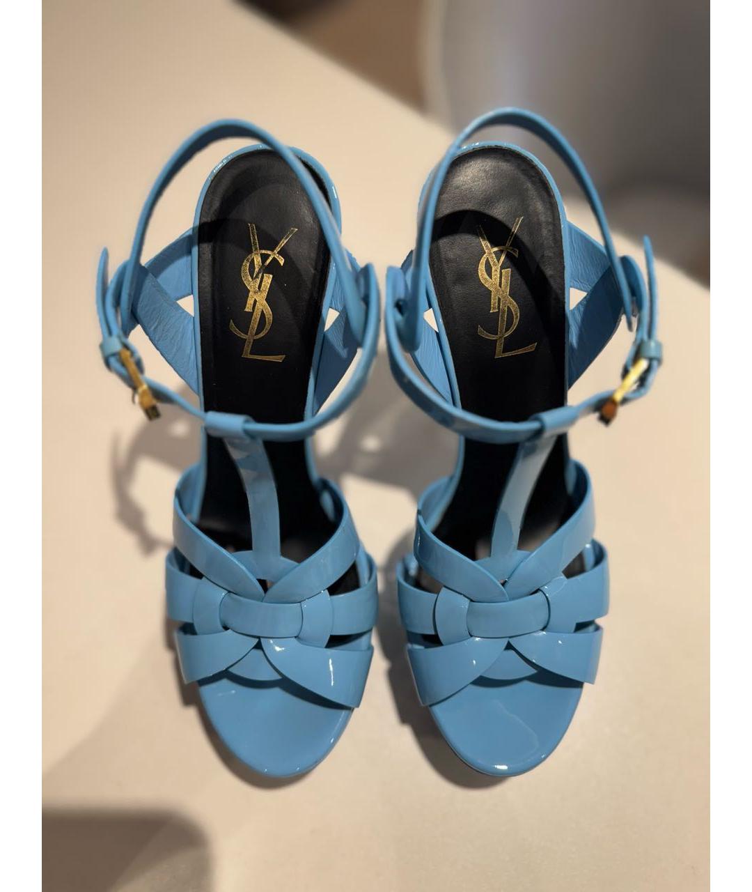 SAINT LAURENT Голубые босоножки из лакированной кожи, фото 6