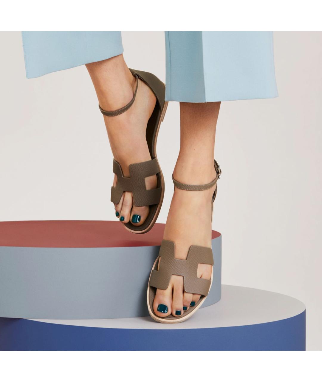 HERMES Коричневые кожаные сандалии, фото 5