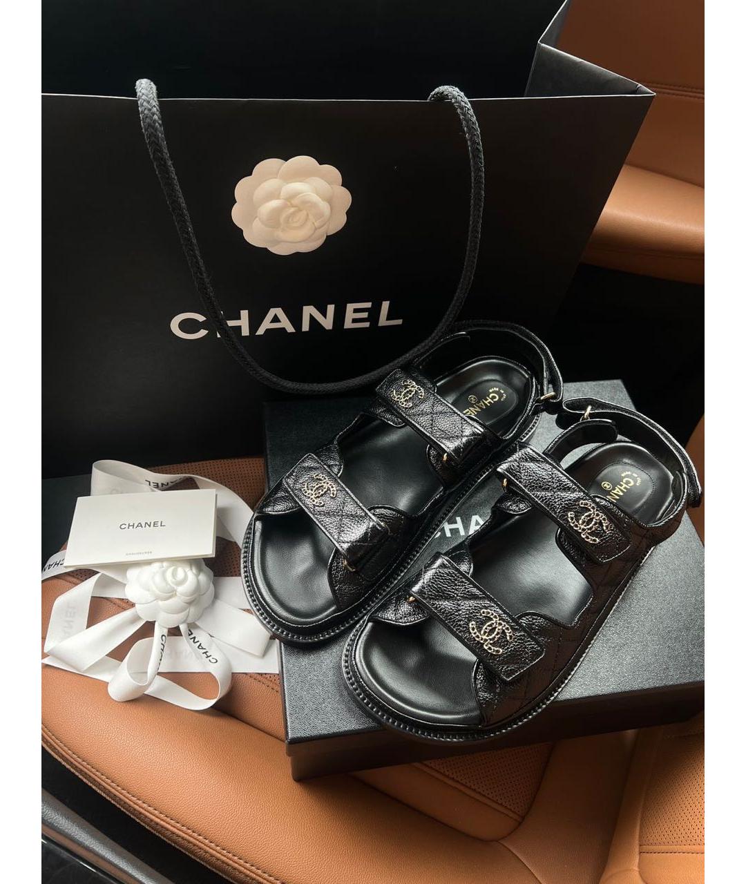 CHANEL Черные кожаные сандалии, фото 4