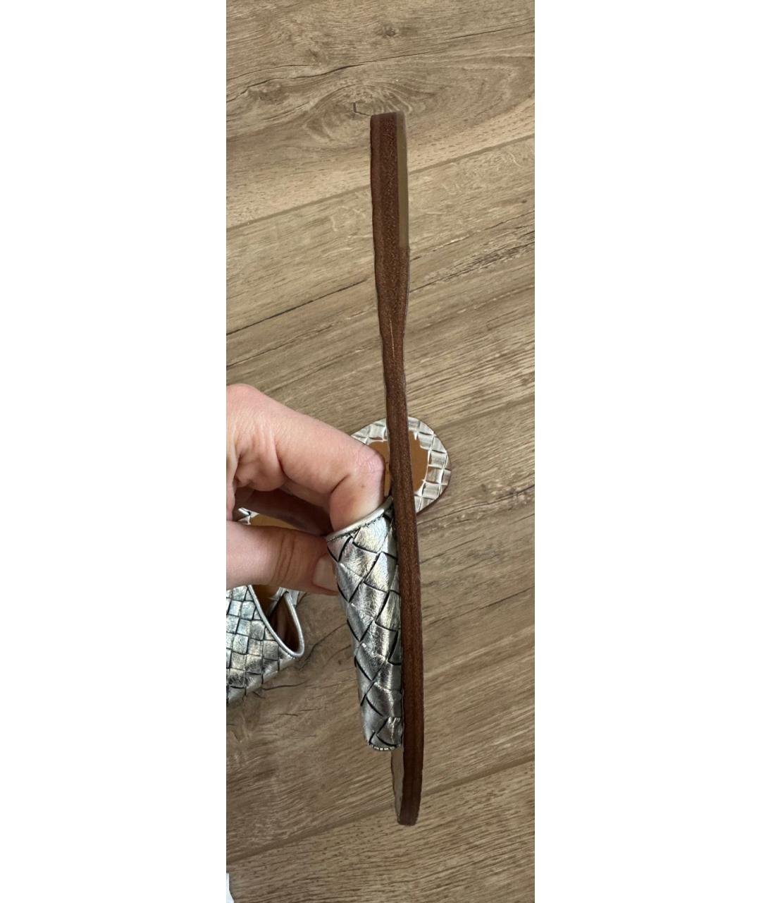 BOTTEGA VENETA Серебряные кожаные шлепанцы, фото 8