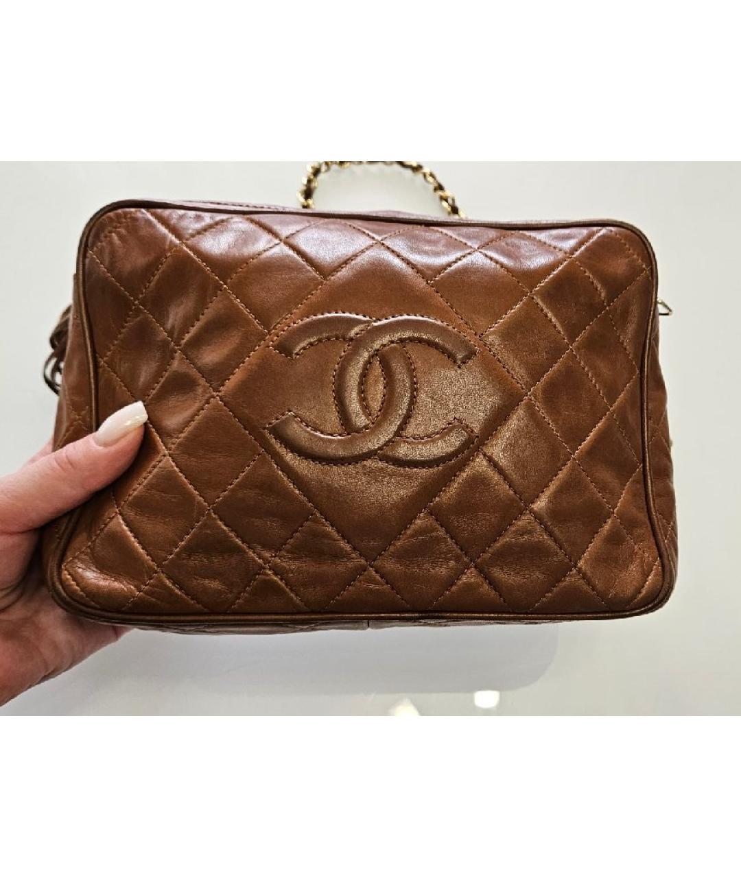 CHANEL Коричневая кожаная сумка через плечо, фото 2