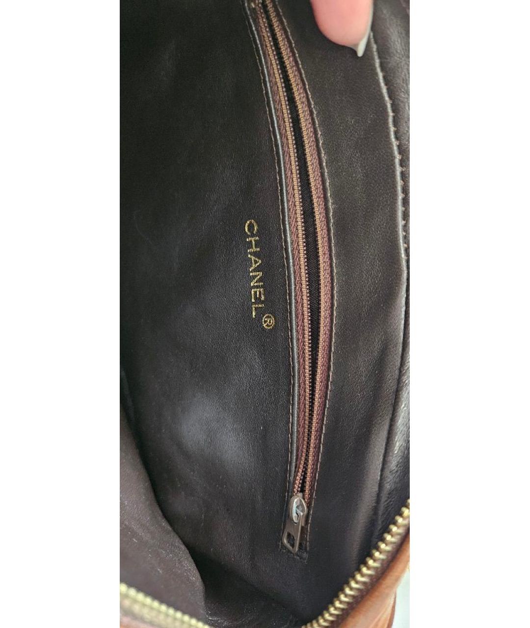 CHANEL Коричневая кожаная сумка через плечо, фото 8