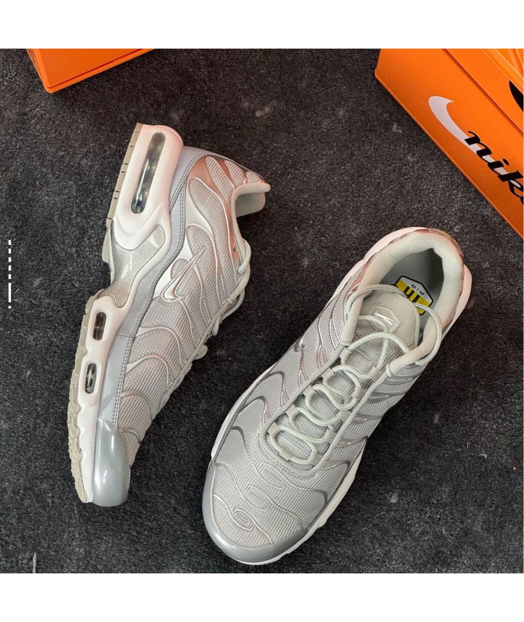 NIKE Серебряные низкие кроссовки / кеды, фото 3