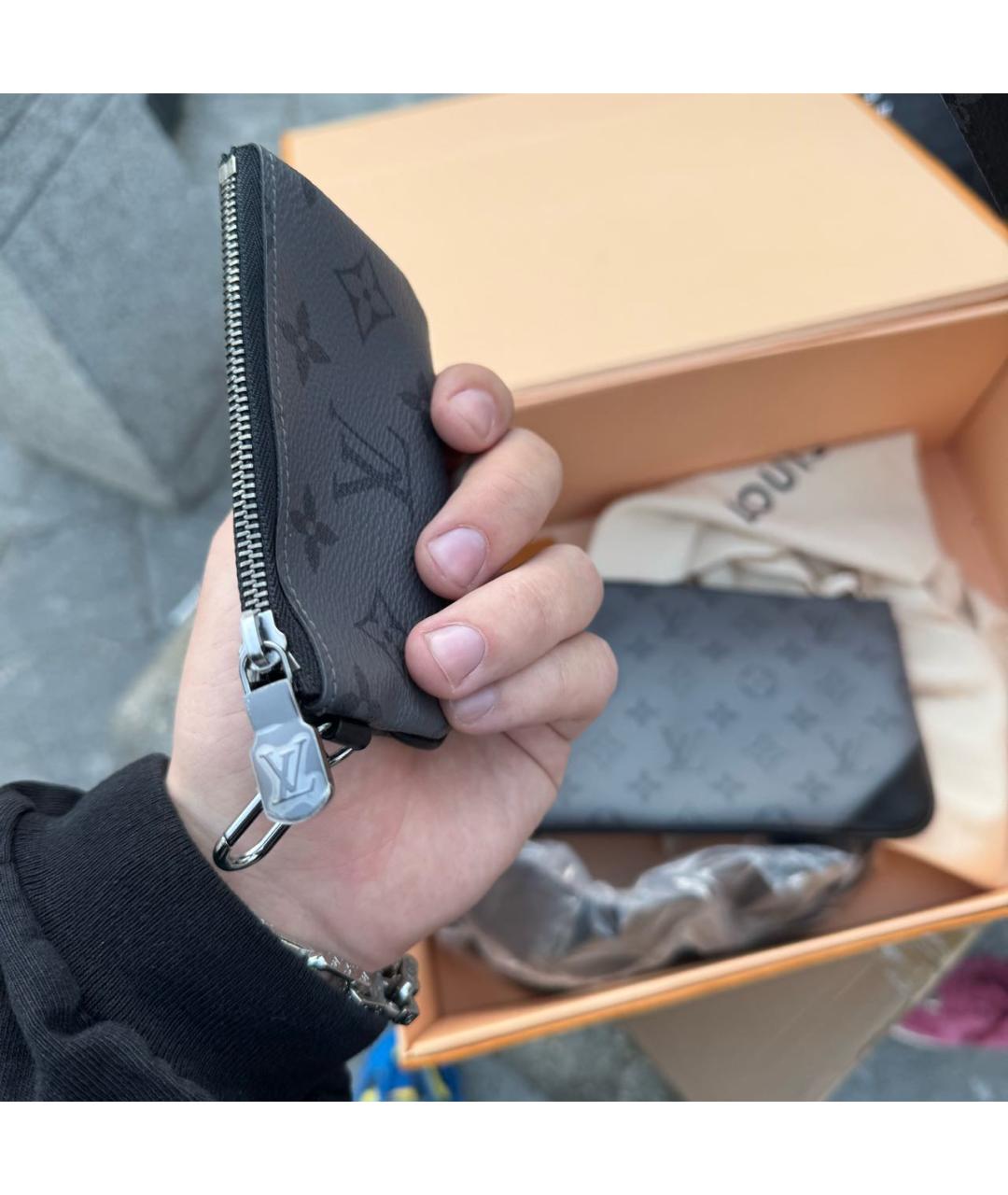 LOUIS VUITTON Антрацитовая кожаная сумка на плечо, фото 4