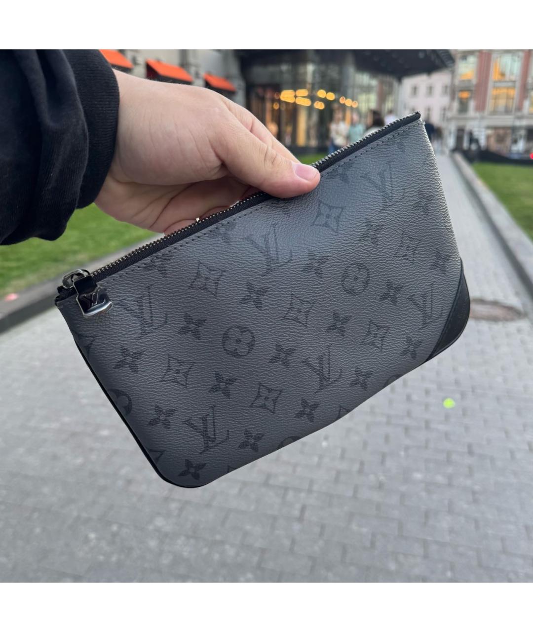 LOUIS VUITTON Антрацитовая кожаная сумка на плечо, фото 5