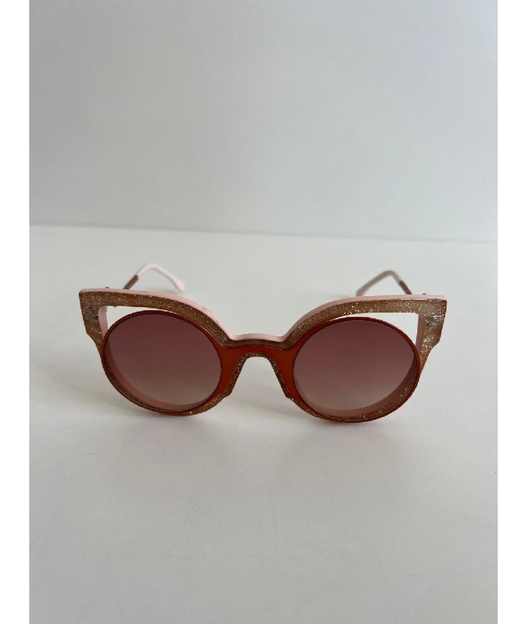 FENDI Оранжевое пластиковые солнцезащитные очки, фото 4