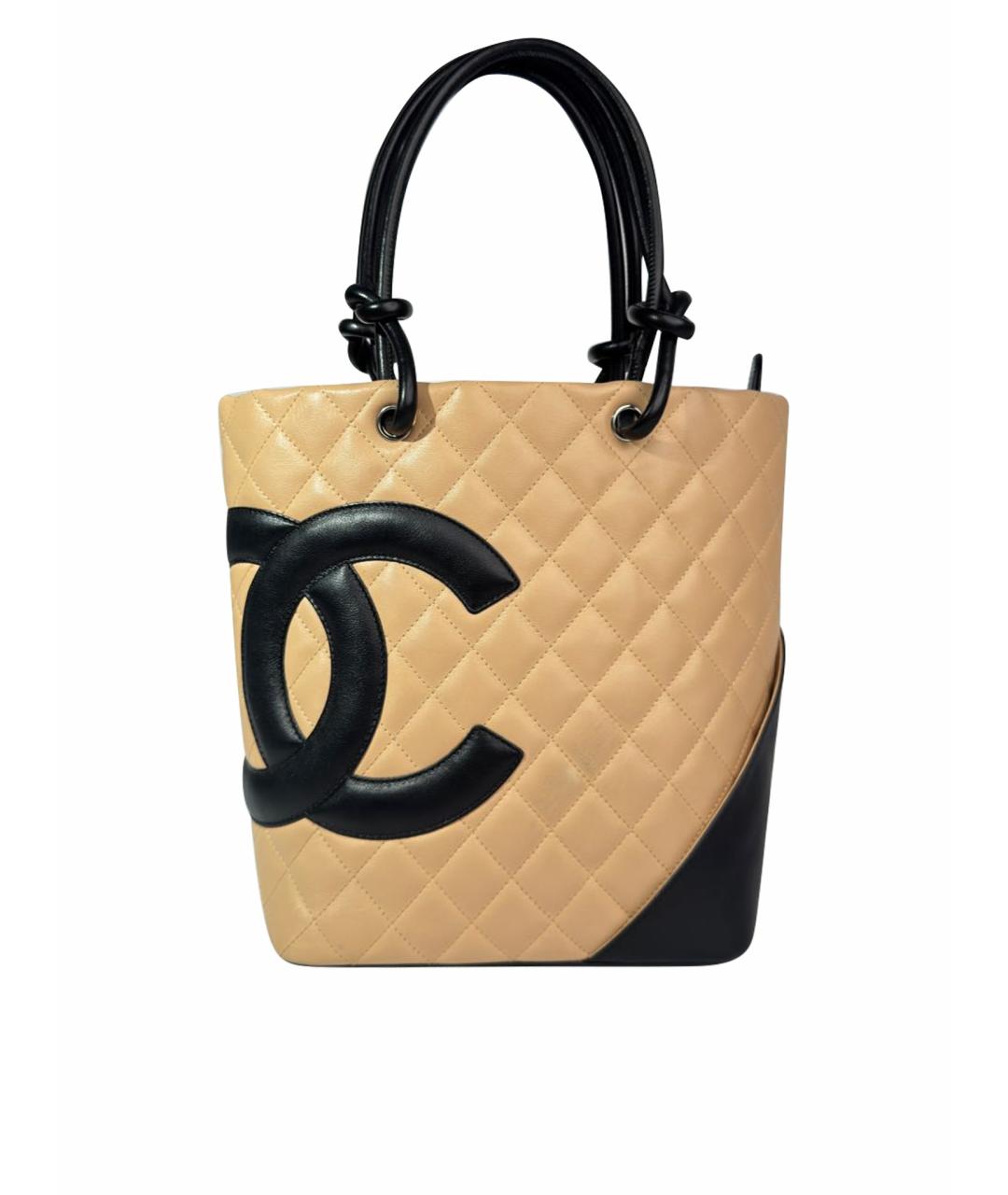 CHANEL Бежевая кожаная сумка с короткими ручками, фото 1