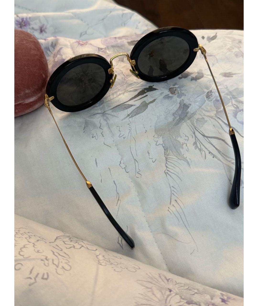 MIU MIU Черные пластиковые солнцезащитные очки, фото 2