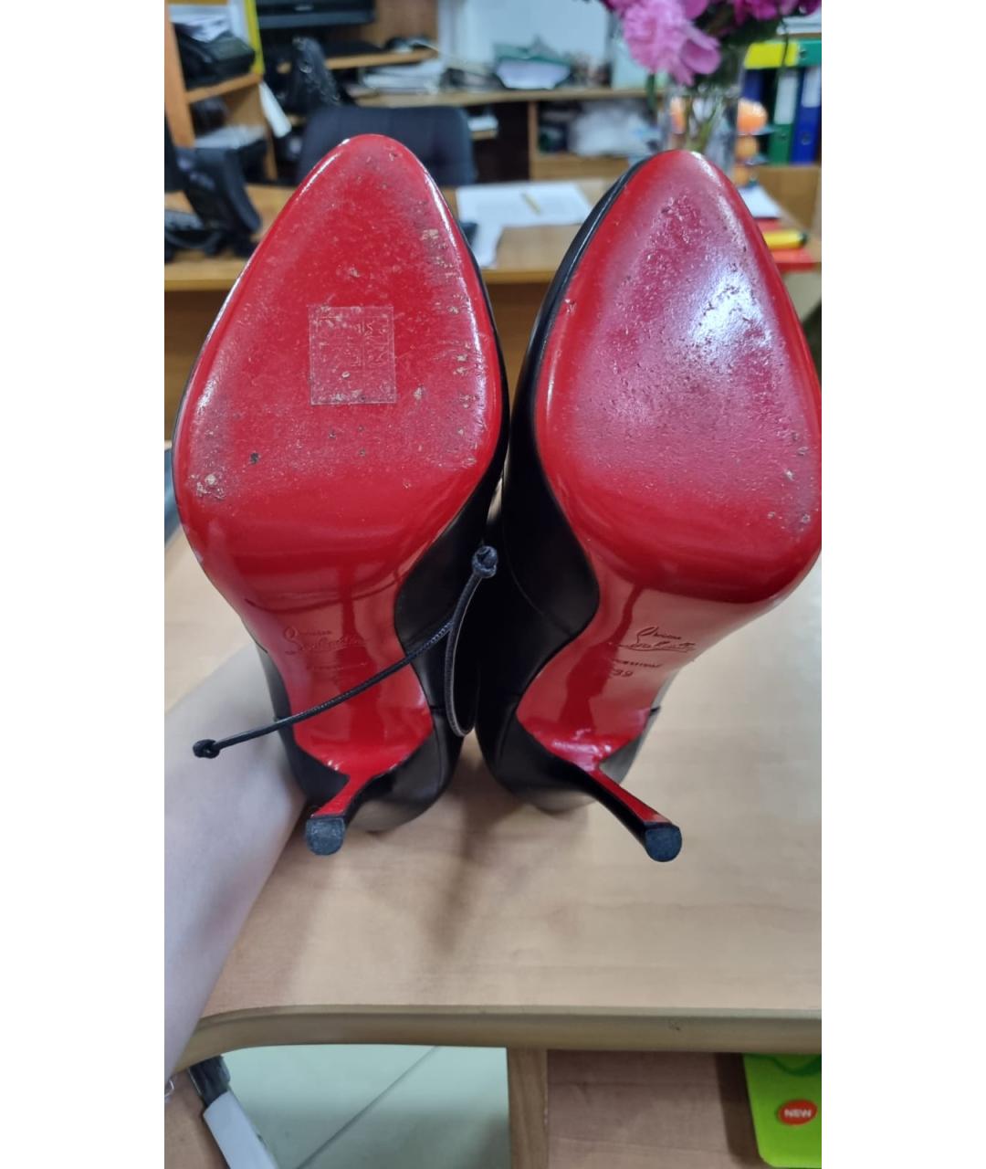 CHRISTIAN LOUBOUTIN Черные кожаные ботильоны, фото 5